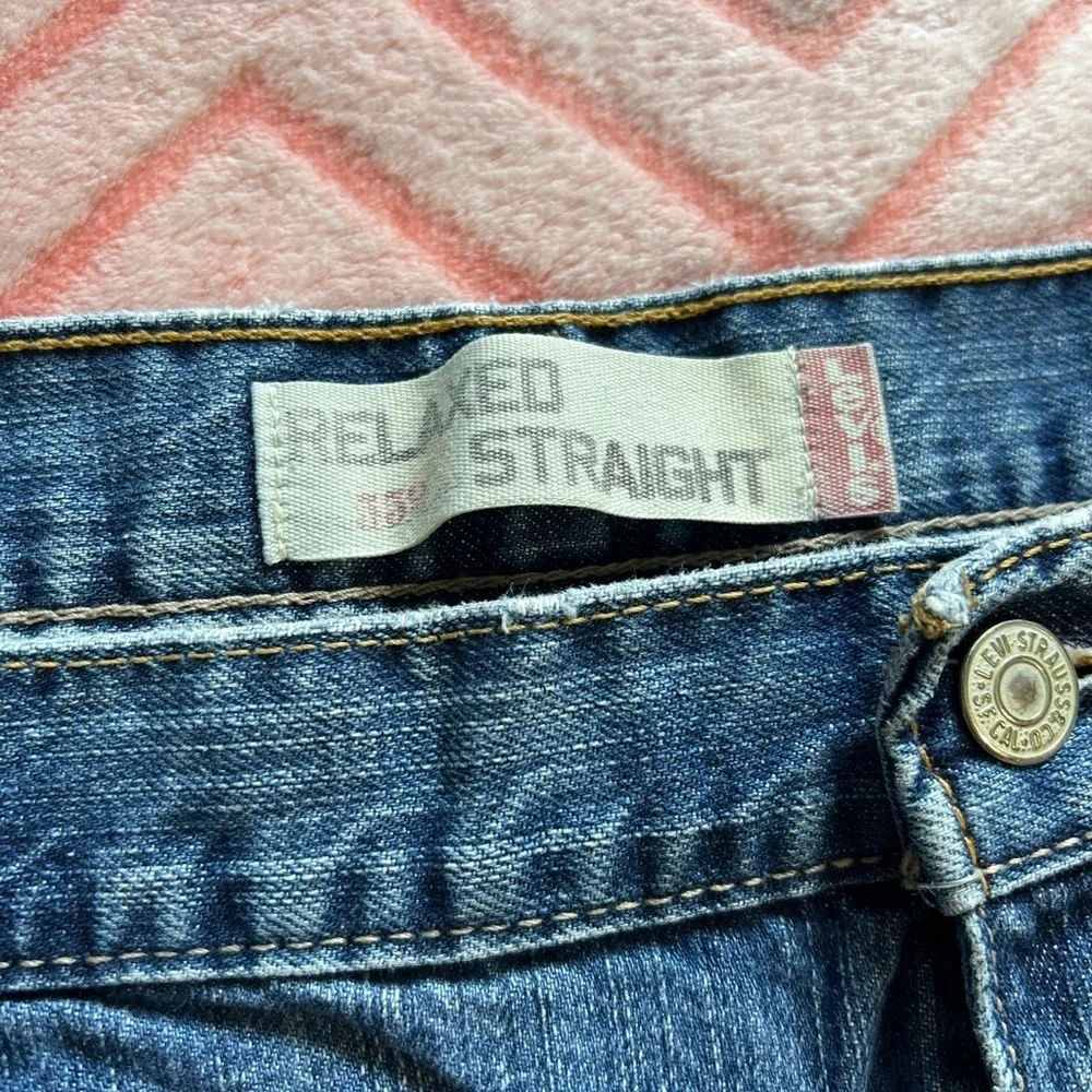 Levis levi relaxed